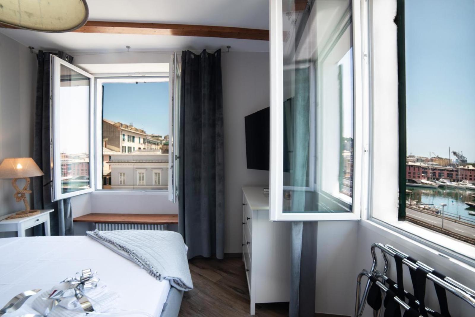 Port View Hotel Genova Kültér fotó